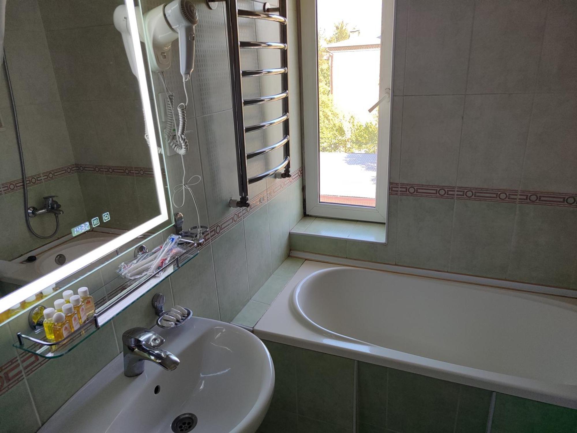 Grand Avenue Hotel طشقند المظهر الخارجي الصورة